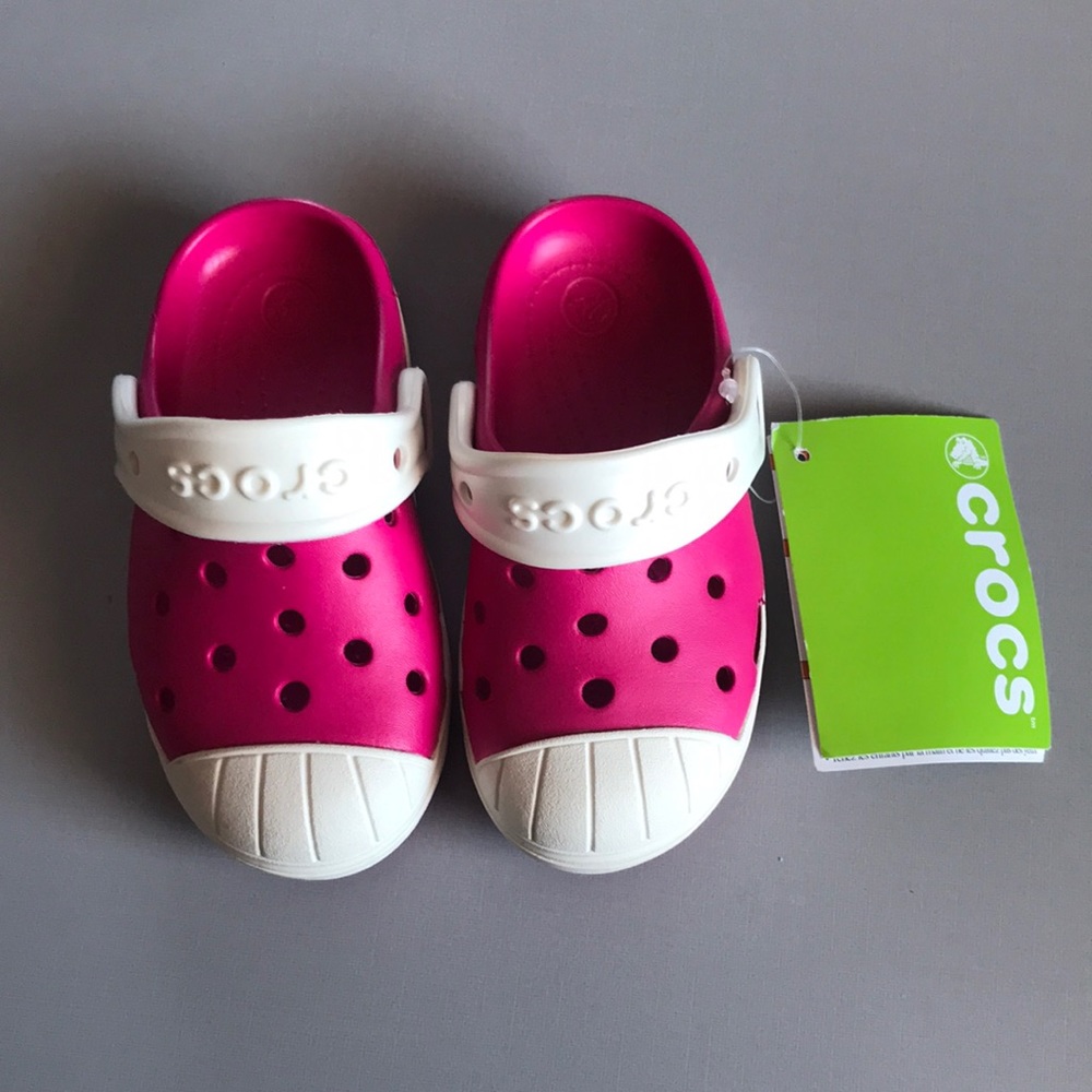 New Kids CROCS Pink Clogs sz 8